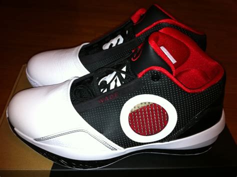 jordan dwyane wade shoes 2010.